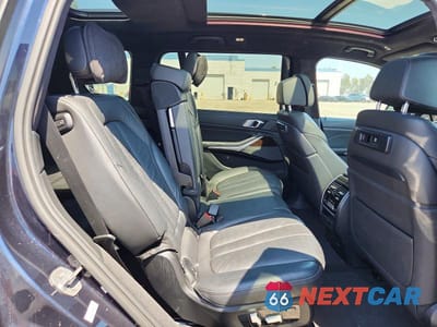 Zdjęcie 11 z 13 samochodu: 2020 BMW X7 XDRIVE40I VIN:5UXCW2C00L9A00911 - miniatura