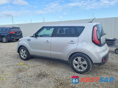 Drugie zdjęcie samochodu z przodu: 2019 KIA SOUL BASE VIN:KNDJN2A25K7023642 - miniatura