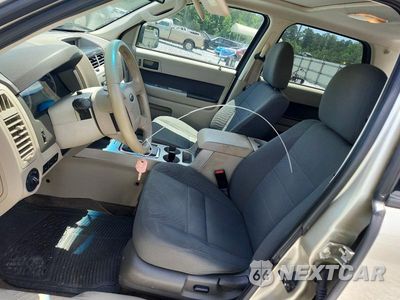 Zdjęcie 7 z 14 samochodu: 2010 FORD ESCAPE XLT VIN:1FMCU0D79AKA30723 - miniatura