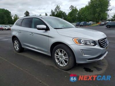 Czwarte zdjęcie samochodu z boku: 2016 VOLVO XC60 T5 PREMIER VIN:YV4612RK8G2820961 - miniatura