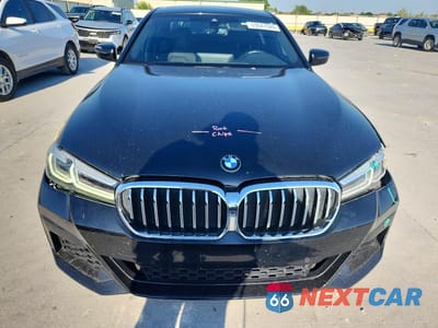 Piąte zdjęcie samochodu w środku: 2021 BMW 530 I VIN:WBA53BH0XMCF99586 - miniatura