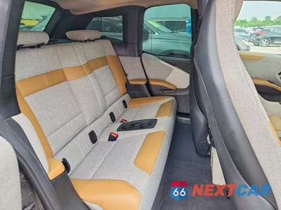 Zdjęcie 11 z 13 samochodu: 2016 BMW I3 BEV VIN:WBY1Z2C5XGV556437 - miniatura