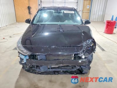 Piąte zdjęcie samochodu w środku: 2018 HYUNDAI ACCENT SEL VIN:3KPC24A33JE017973 - miniatura