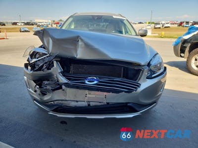 Piąte zdjęcie samochodu w środku: 2015 VOLVO XC60 T6 PREMIER VIN:YV4902RK3F2670238 - miniatura