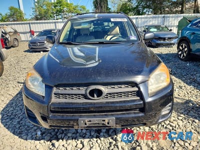 Piąte zdjęcie samochodu w środku: 2009 TOYOTA RAV4 BASE VIN:JTMBF35V195004653 - miniatura
