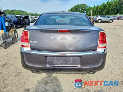 Zdjęcie 6 z 12 samochodu: 2013 CHRYSLER 300 VIN:2C3CCARG8DH519572 - miniatura
