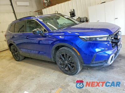 Czwarte zdjęcie samochodu z boku: 2023 HONDA CR-V SPORT TOURING VIN:7FARS6H99PE024109 - miniatura
