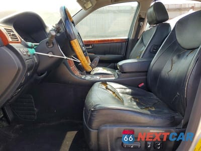 Zdjęcie 7 z 12 samochodu: 2004 LEXUS LS 430 VIN:JTHBN36F540166560 - miniatura