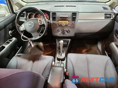 Zdjęcie 8 z 12 samochodu: 2008 NISSAN VERSA 1.8 S VIN:3N1BC11E18L375350 - miniatura