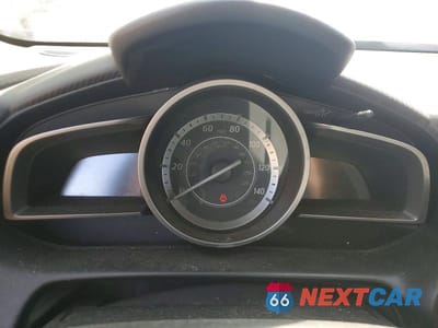 Zdjęcie 9 z 12 samochodu: 2016 MAZDA CX-3 TOURING VIN:JM1DKFC79G0137486 - miniatura