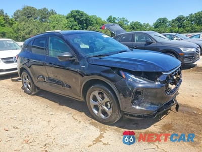 Czwarte zdjęcie samochodu z boku: 2025 FORD ESCAPE ST LINE VIN:1FMCU0MN3SUA73622 - miniatura