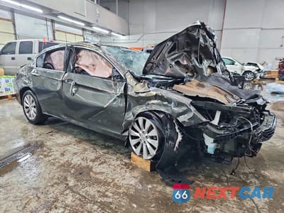Czwarte zdjęcie samochodu z boku: 2014 HONDA ACCORD EX VIN:1HGCR2F77EA055843 - miniatura