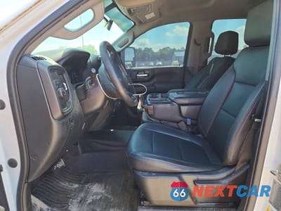 Zdjęcie 7 z 12 samochodu: 2021 CHEVROLET SILVERADO C2500 HEAVY DUTY VIN:1GC5WLE71MF136829 - miniatura