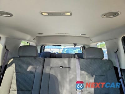 Zdjęcie 10 z 13 samochodu: 2017 CHEVROLET TAHOE K1500 LS VIN:1GNSKAKC6HR399317 - miniatura