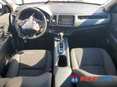 Zdjęcie 8 z 14 samochodu: 2022 HONDA HR-V EX VIN:3CZRU6H59NM750915 - miniatura