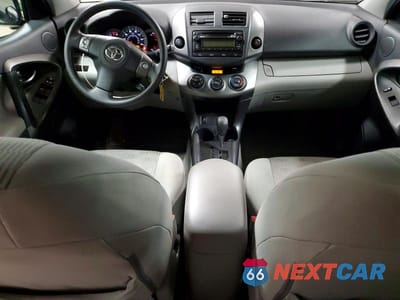 Zdjęcie 8 z 13 samochodu: 2012 TOYOTA RAV4 BASE VIN:2T3BF4DV6CW217265 - miniatura