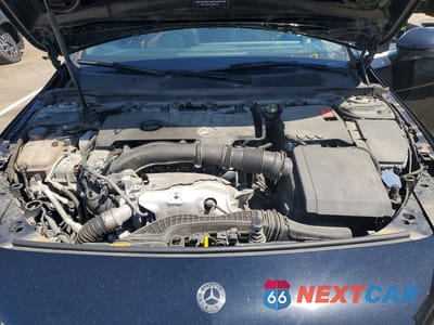 Zdjęcie 11 z 12 samochodu: 2019 MERCEDES-BENZ A 220 4MATIC VIN:WDD3G4FB4KW018130 - miniatura