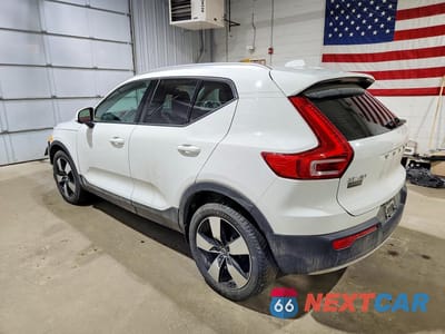 Drugie zdjęcie samochodu z przodu: 2020 VOLVO XC40 T5 MOMENTUM VIN:YV4162UK1L2288336 - miniatura