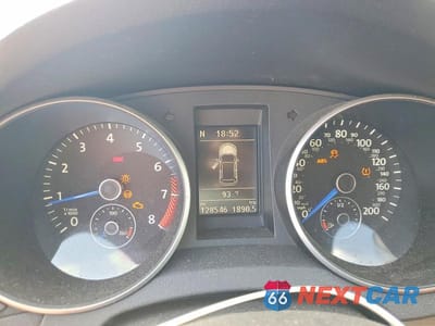 Zdjęcie 9 z 12 samochodu: 2013 VOLKSWAGEN GOLF R VIN:WVWPF7AJ8DW117681 - miniatura