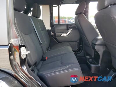 Zdjęcie 11 z 14 samochodu: 2016 JEEP WRANGLER UNLIMITED SAHARA VIN:1C4BJWEG1GL283693 - miniatura