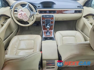 Zdjęcie 8 z 12 samochodu: 2014 VOLVO XC70 3.2 VIN:YV4940BZ5E1177648 - miniatura