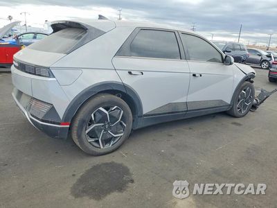 Trzecie zdjęcie samochodu z tyłu: 2024 HYUNDAI IONIQ 5 SE VIN:KM8KM4DE7RU289907 - miniatura