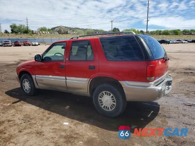Drugie zdjęcie samochodu z przodu: 1998 GMC JIMMY VIN:1GKDT13W9W2544951 - miniatura