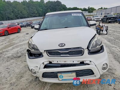 Piąte zdjęcie samochodu w środku: 2013 KIA SOUL ! VIN:KNDJT2A68D7582923 - miniatura