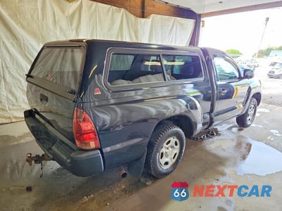 Trzecie zdjęcie samochodu z tyłu: 2008 TOYOTA TACOMA BASE VIN:5TENX22N08Z569738 - miniatura