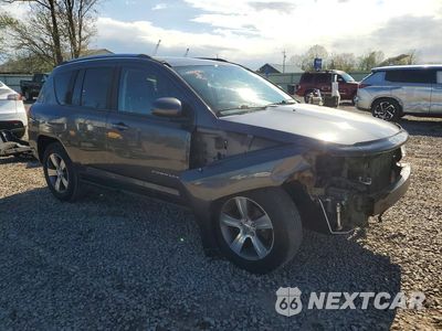 Czwarte zdjęcie samochodu z boku: 2016 JEEP COMPASS LATITUDE VIN:1C4NJDEB8GD730861 - miniatura