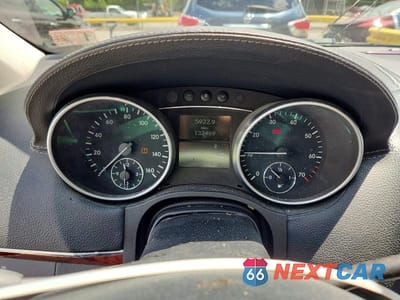 Zdjęcie 9 z 13 samochodu: 2007 MERCEDES-BENZ GL 450 4MATIC VIN:4JGBF71E37A122216 - miniatura