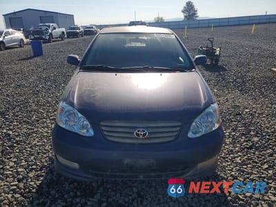 Piąte zdjęcie samochodu w środku: 2003 TOYOTA COROLLA S VIN:1NXBR32E73Z119598 - miniatura
