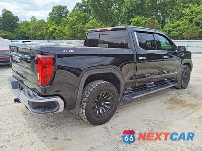 Trzecie zdjęcie samochodu z tyłu: 2019 GMC SIERRA K1500 SLT VIN:3GTU9DED0KG200613 - miniatura