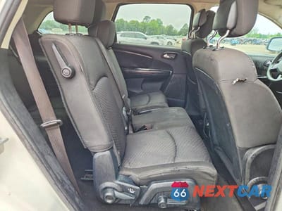 Zdjęcie 11 z 13 samochodu: 2015 DODGE JOURNEY SXT VIN:3C4PDCBB7FT572374 - miniatura