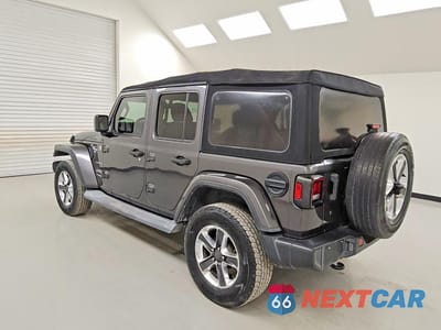 Drugie zdjęcie samochodu z przodu: 2018 JEEP WRANGLER UNLIMITED SAHARA VIN:1C4HJXENXJW331311 - miniatura