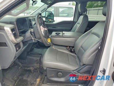 Zdjęcie 7 z 12 samochodu: 2025 FORD F350 SUPER DUTY VIN:1FD8W3HT5SEC00150 - miniatura