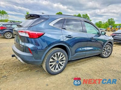 Trzecie zdjęcie samochodu z tyłu: 2022 FORD ESCAPE TITANIUM VIN:1FMCU9J94NUB68741 - miniatura