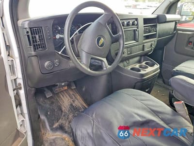 Zdjęcie 8 z 13 samochodu: 2015 CHEVROLET EXPRESS G3500 DELIVERY VAN VIN:1GCZGTCG0F1207715 - miniatura