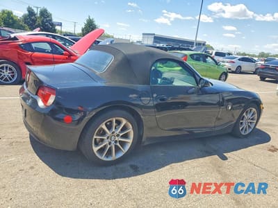 Trzecie zdjęcie samochodu z tyłu: 2006 BMW Z4 3.0 VIN:4USBU33506LW58859 - miniatura
