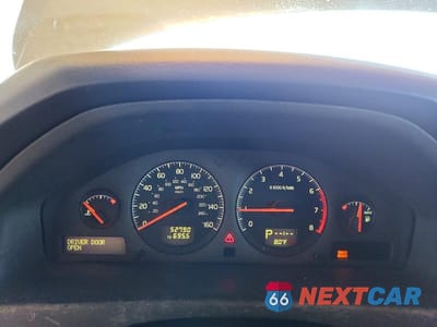 Zdjęcie 9 z 12 samochodu: 2000 VOLVO S80 VIN:YV1TS94D9Y1143117 - miniatura