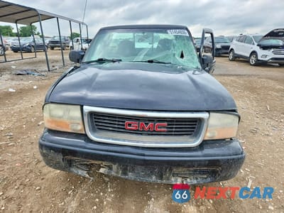 Piąte zdjęcie samochodu w środku: 2003 GMC SONOMA VIN:1GTCS14H338240002 - miniatura