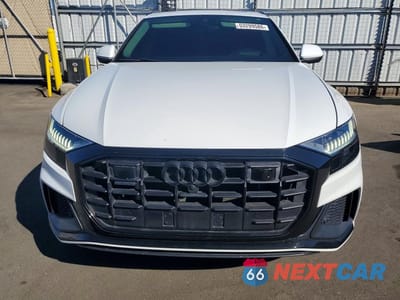 Piąte zdjęcie samochodu w środku: 2023 AUDI Q8 PRESTIGE VIN:WA1CVBF11PD000631 - miniatura