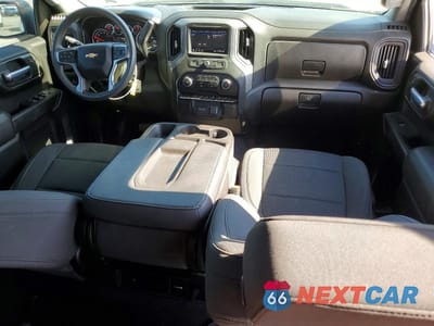 Zdjęcie 8 z 12 samochodu: 2021 CHEVROLET SILVERADO C1500 CUSTOM VIN:1GCPWBEK4MZ232153 - miniatura