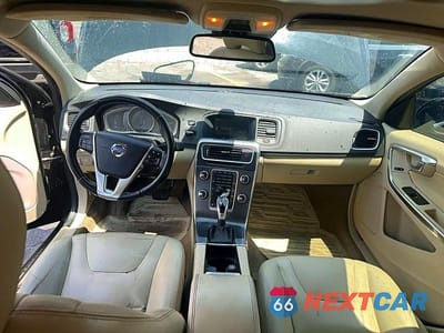 Zdjęcie 9 z 10 samochodu: 2015 VOLVO S60 PREMIER VIN:YV140MFB7F2317038 - miniatura