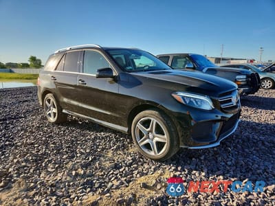 Czwarte zdjęcie samochodu z boku: 2017 MERCEDES-BENZ GLE 350 4MATIC VIN:4JGDA5HB0HA876618 - miniatura