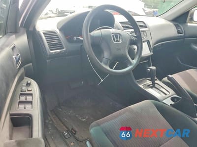Zdjęcie 8 z 12 samochodu: 2005 HONDA ACCORD LX VIN:1HGCM56495A067269 - miniatura