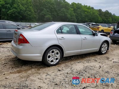Trzecie zdjęcie samochodu z tyłu: 2010 FORD FUSION SE VIN:3FAHP0HA8AR292175 - miniatura