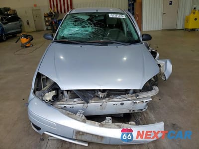 Piąte zdjęcie samochodu w środku: 2007 FORD FOCUS ZX4 VIN:1FAFP34N97W206900 - miniatura