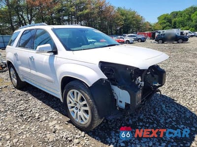 Czwarte zdjęcie samochodu z boku: 2016 GMC ACADIA DENALI VIN:1GKKVTKD5GJ216236 - miniatura