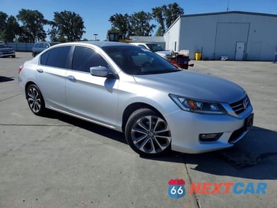 Czwarte zdjęcie samochodu z boku: 2015 HONDA ACCORD SPORT VIN:1HGCR2F59FA179953 - miniatura